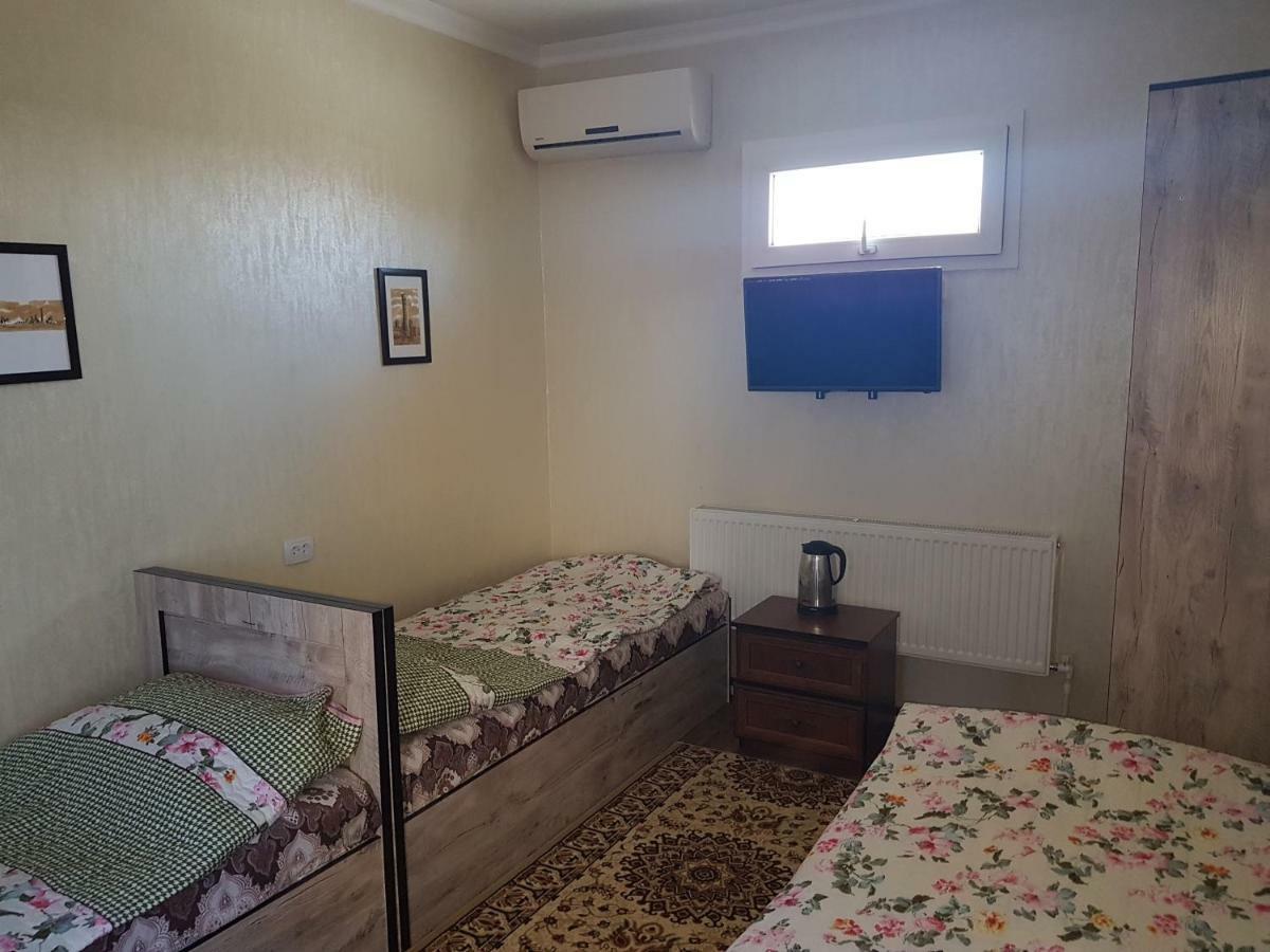 Guest House Ibrohim حلال Buchara Buitenkant foto